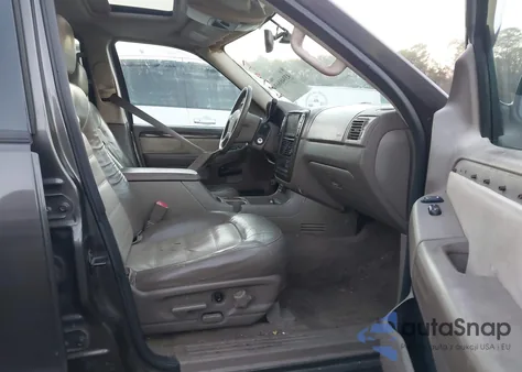 2005 Ford Explorer Eddie Bauer from USA, damaged, VIN 1FMZU64K45UB87037